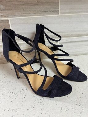 Daya by Zendaya Strappy Heels Dark Purple Glitter Sandals Size 7.5 Women Elegant